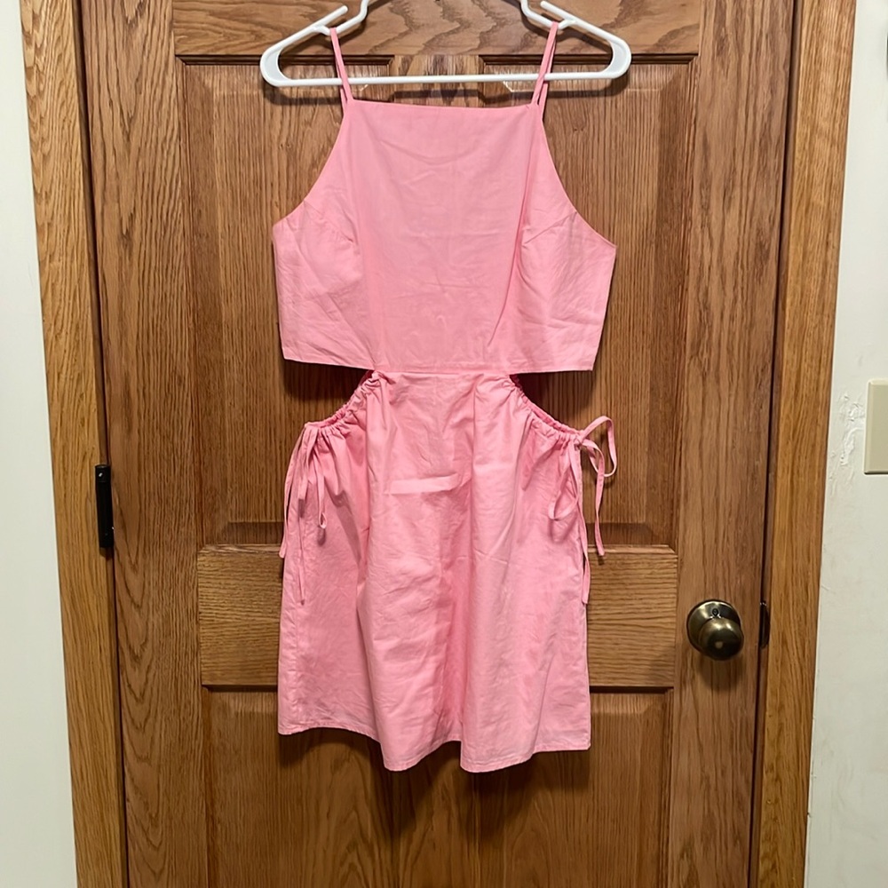 Le Lis Bubbglegum Pink Scrunch Open Side Dress